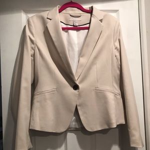 Classic cream blazer